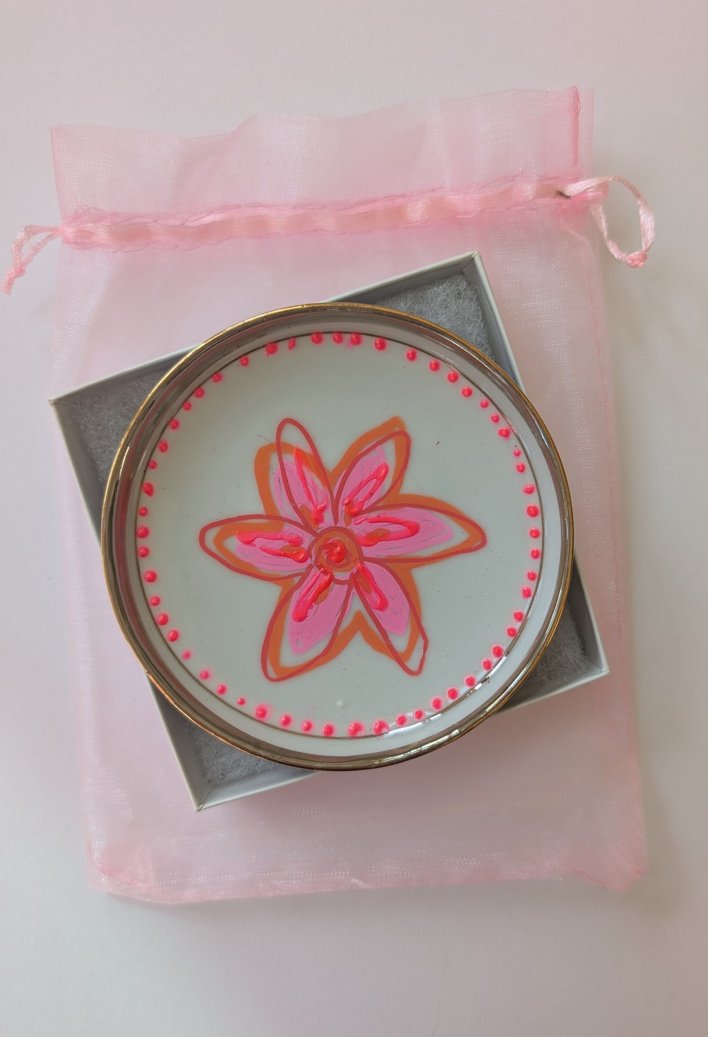 Star Flower Vintage 3" Trinket Dish 3a