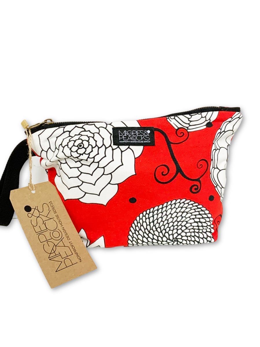 1-makeup bag-red-flowers-3