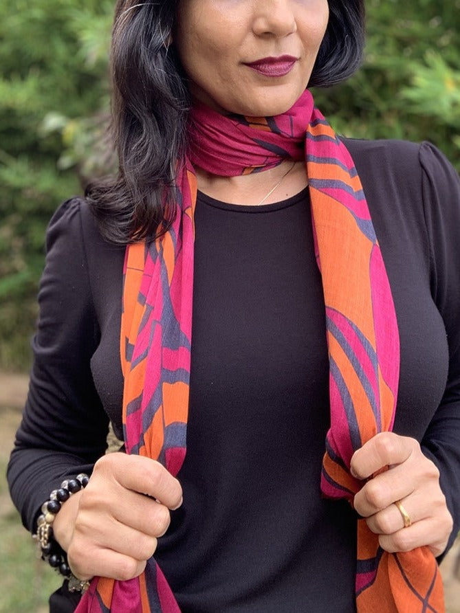 2022-scarf-playful-2-orange-pink-31