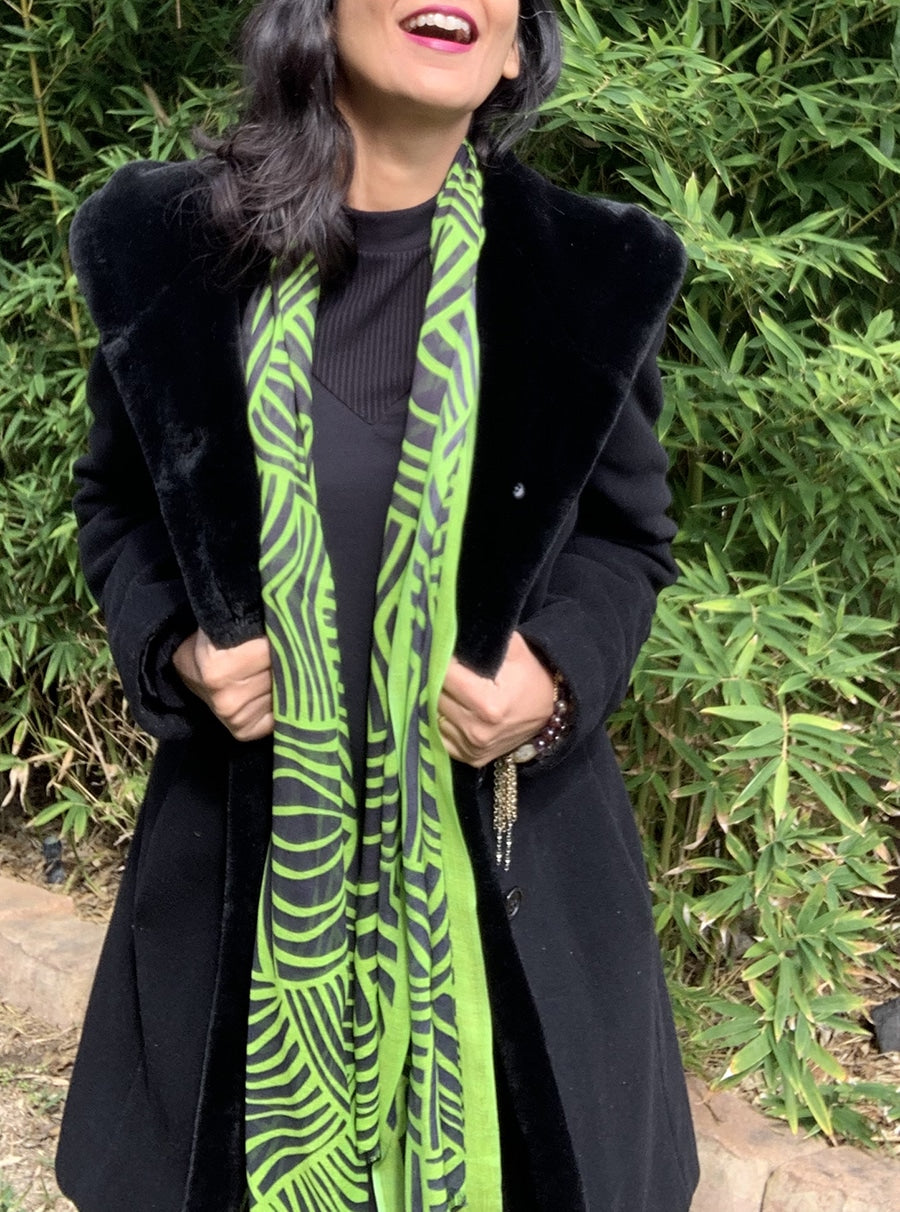 2022-scarf-playful-green-15