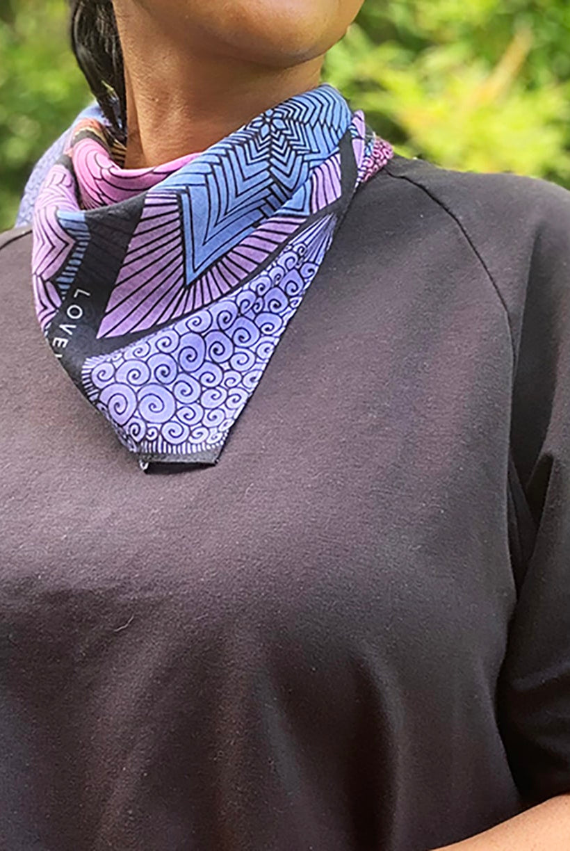 celabrate-wins-grey-blue-succulents-bandana
