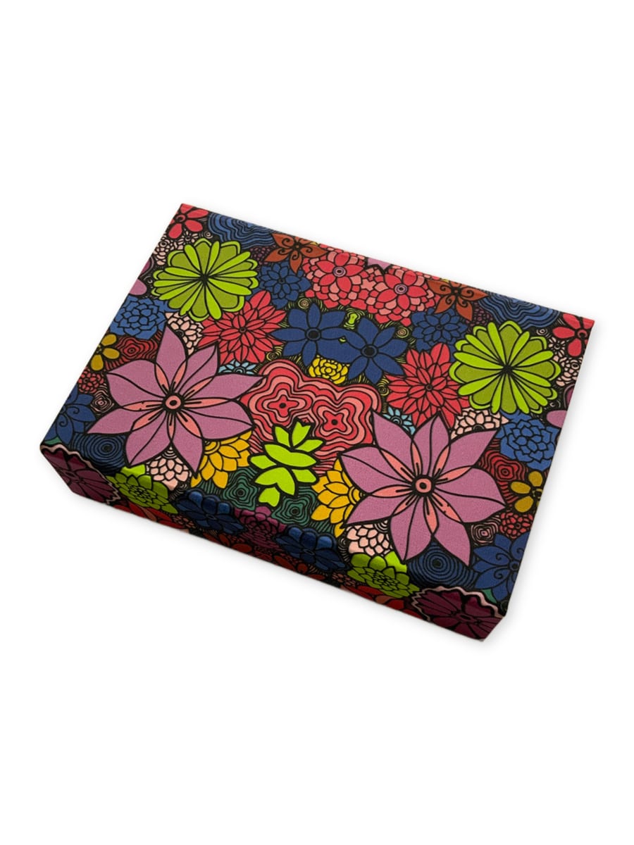 Collapsible-gift-box-bloom-flowers