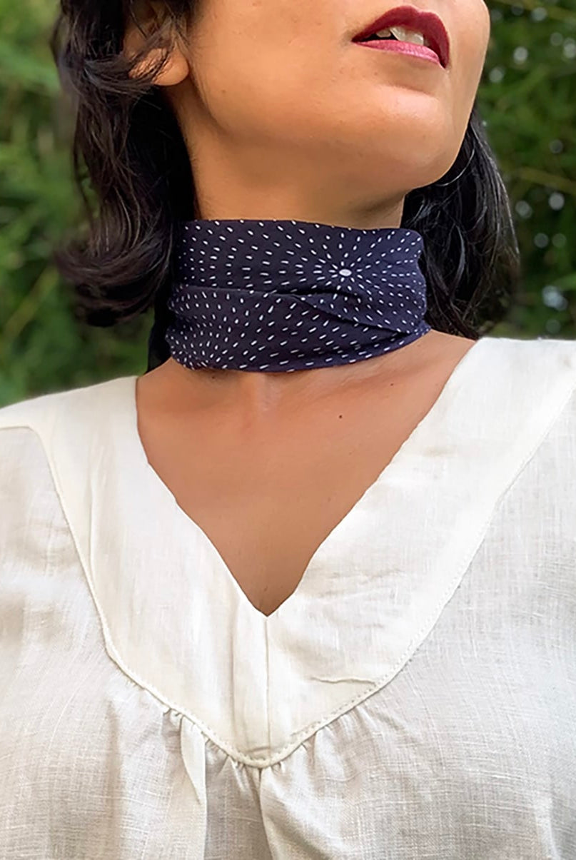 shining-star-black-white-bandana