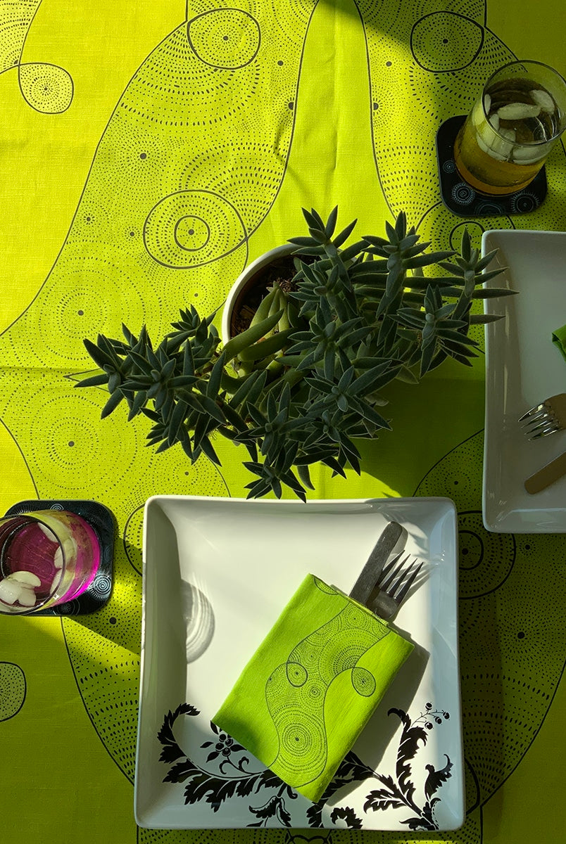 Limitless-green-table-cloth