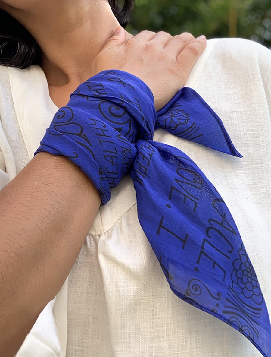 mantra-bandana-royal-blue