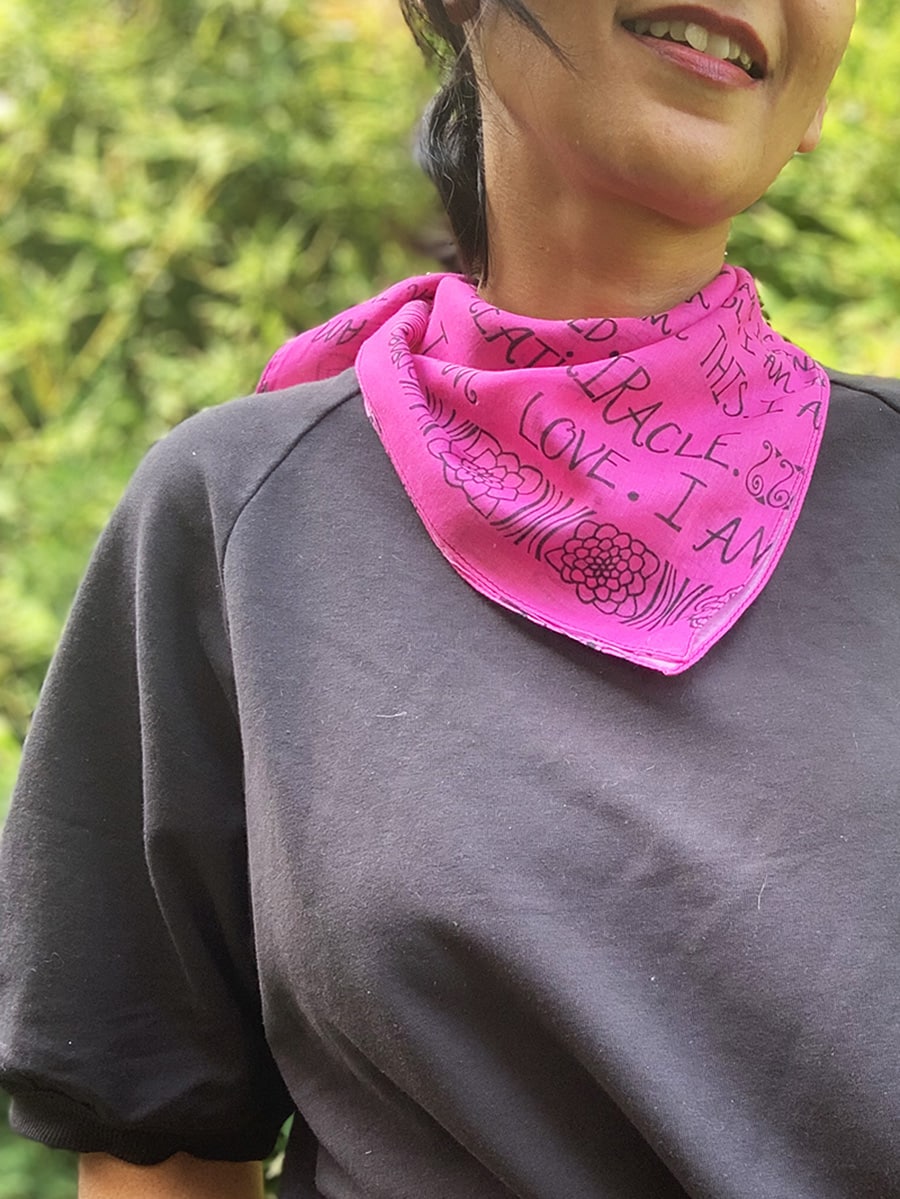 mantra-bandana-hot-magenta