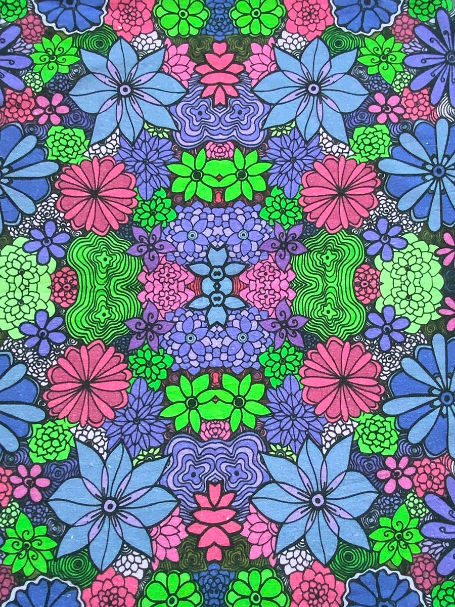 table-Napkin-Bloom-boldly-blue-green-pink