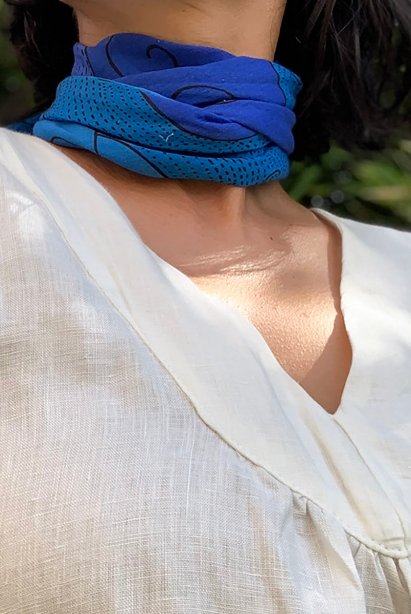 ocean-vibes-sea-blue-bandana-square