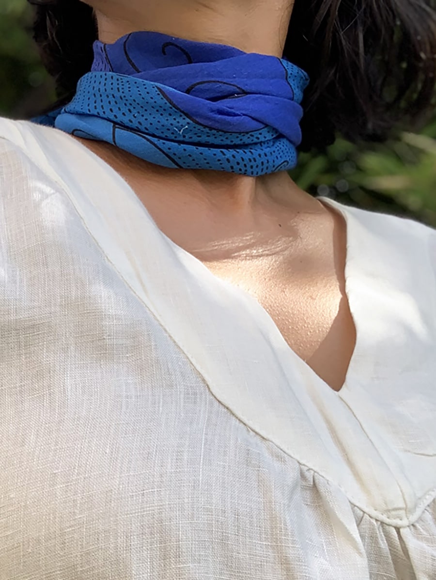 ocean-vibes-sea-blue-bandana-square