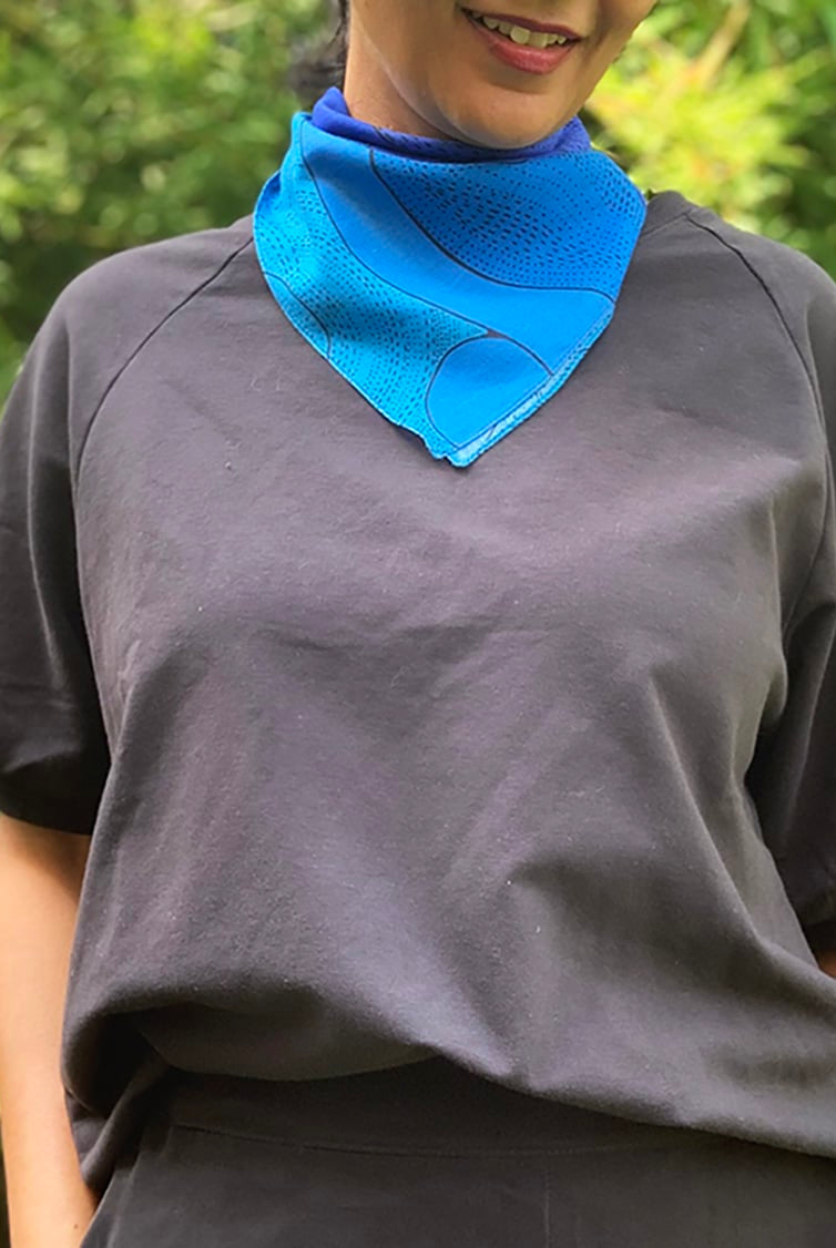 ocean-vibes-sea-blue-bandana-square