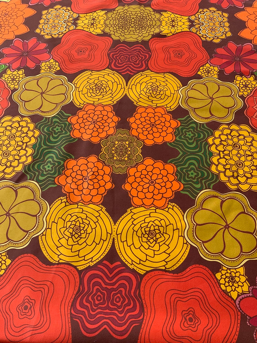 red-orange-flowers-table-cloth