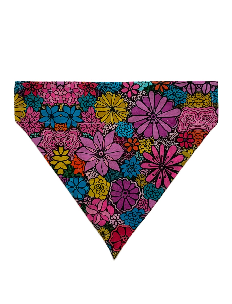 Pet-bandana-bloom-flowers