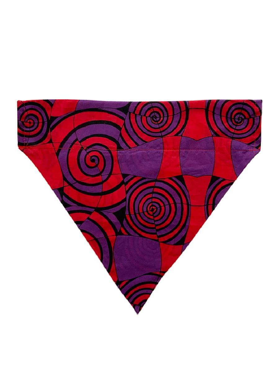 Pet-bandana-spirals-red-purple