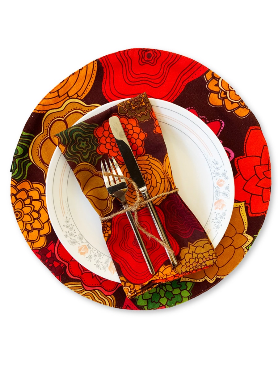 Placemat-red-orange-flowers-fall-home-kitchen