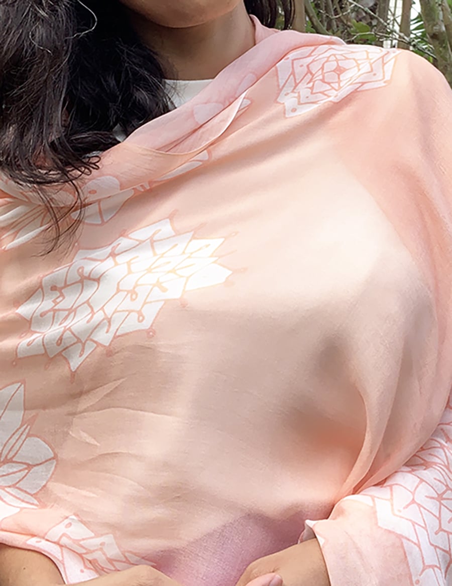miracles-scarf-peach-white