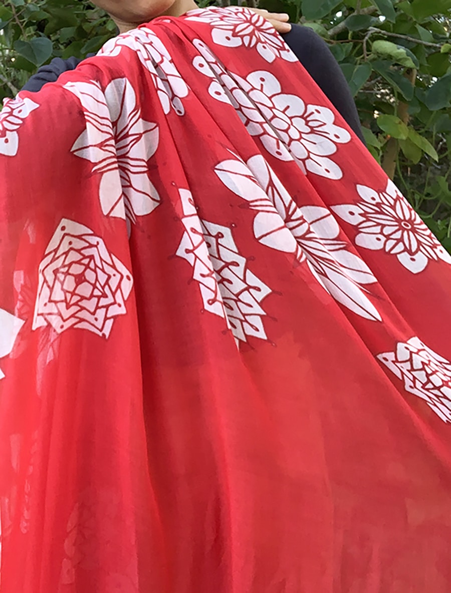 miracles-scarf-red-white