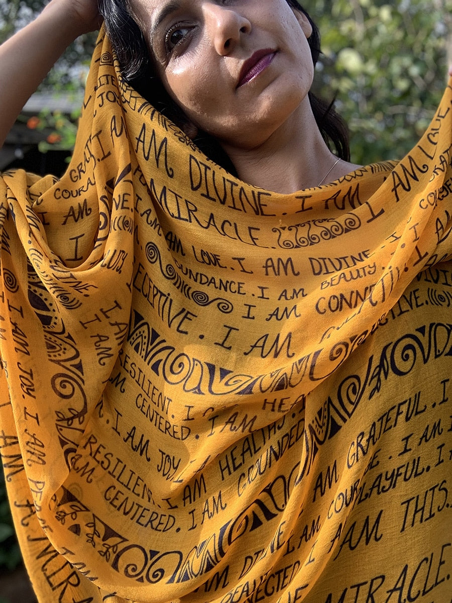 SCARF-I AM-mantra-gold-18