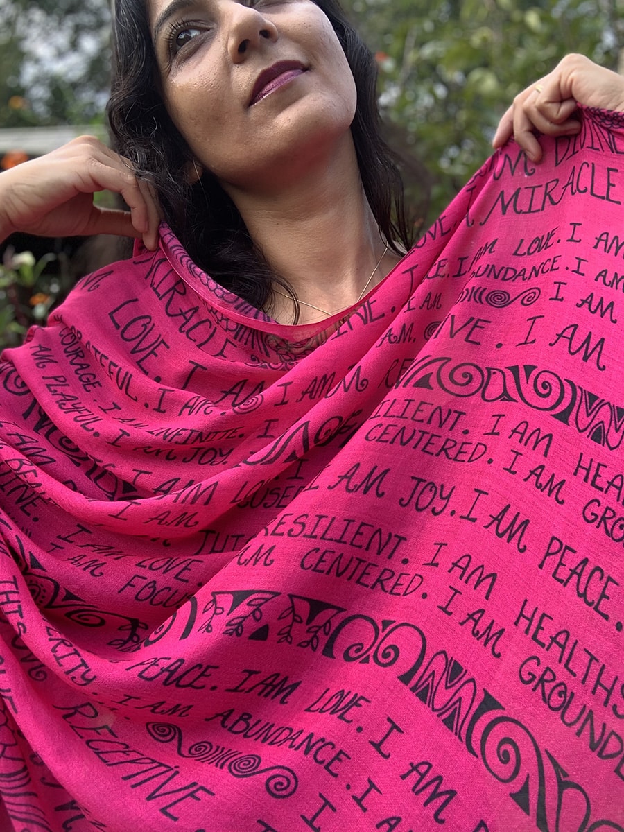 SCARF-I AM-mantra-majenta-12