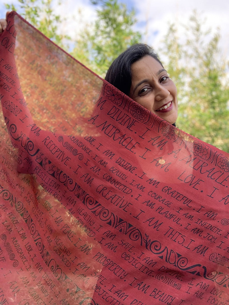 Scarves-I-AM-mantra-burgundy-5