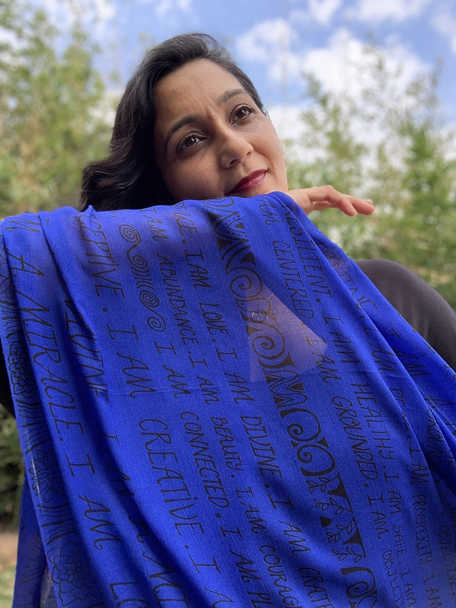 Scarves-I-AM-mantra-royal-blue-6