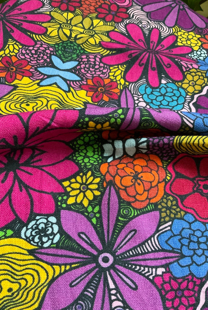 I'm blooming - colorful flower tea towels