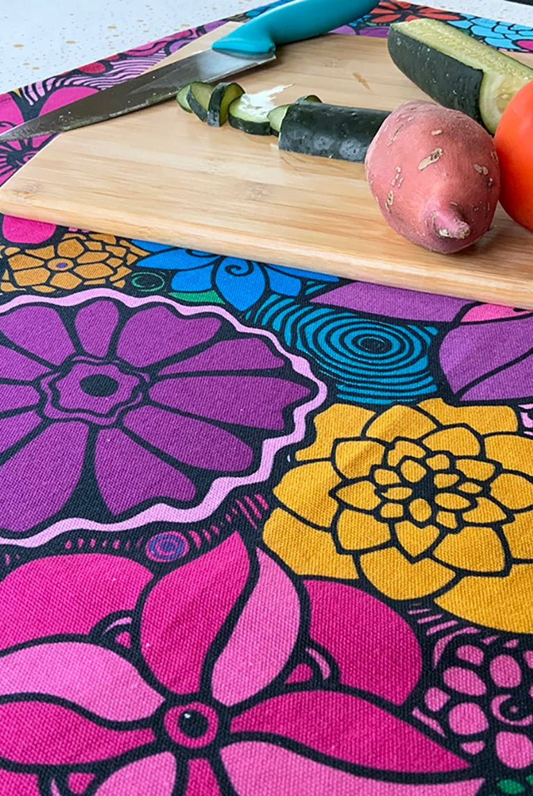 I'm blooming - colorful flower tea towels with chopping board