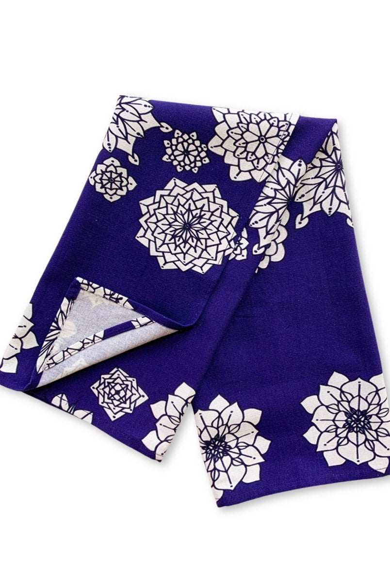 Tea-towel-flower-blue-plain