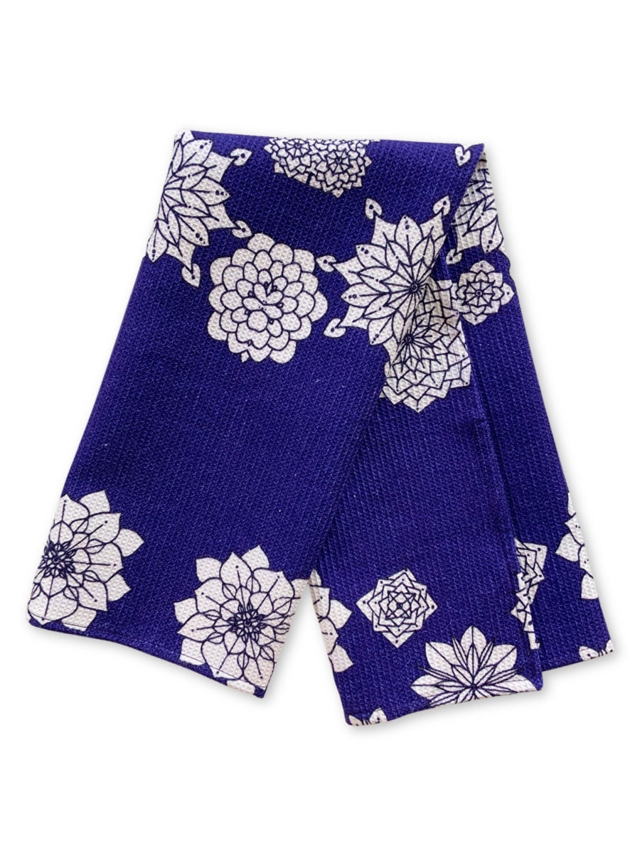 Tea-towel-flower-blue-waffle