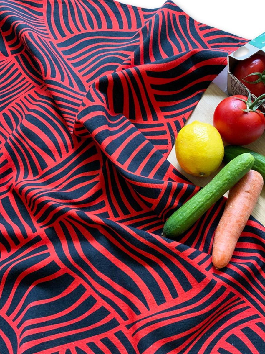 Tea-towel-plain-lines-red-black-pattern