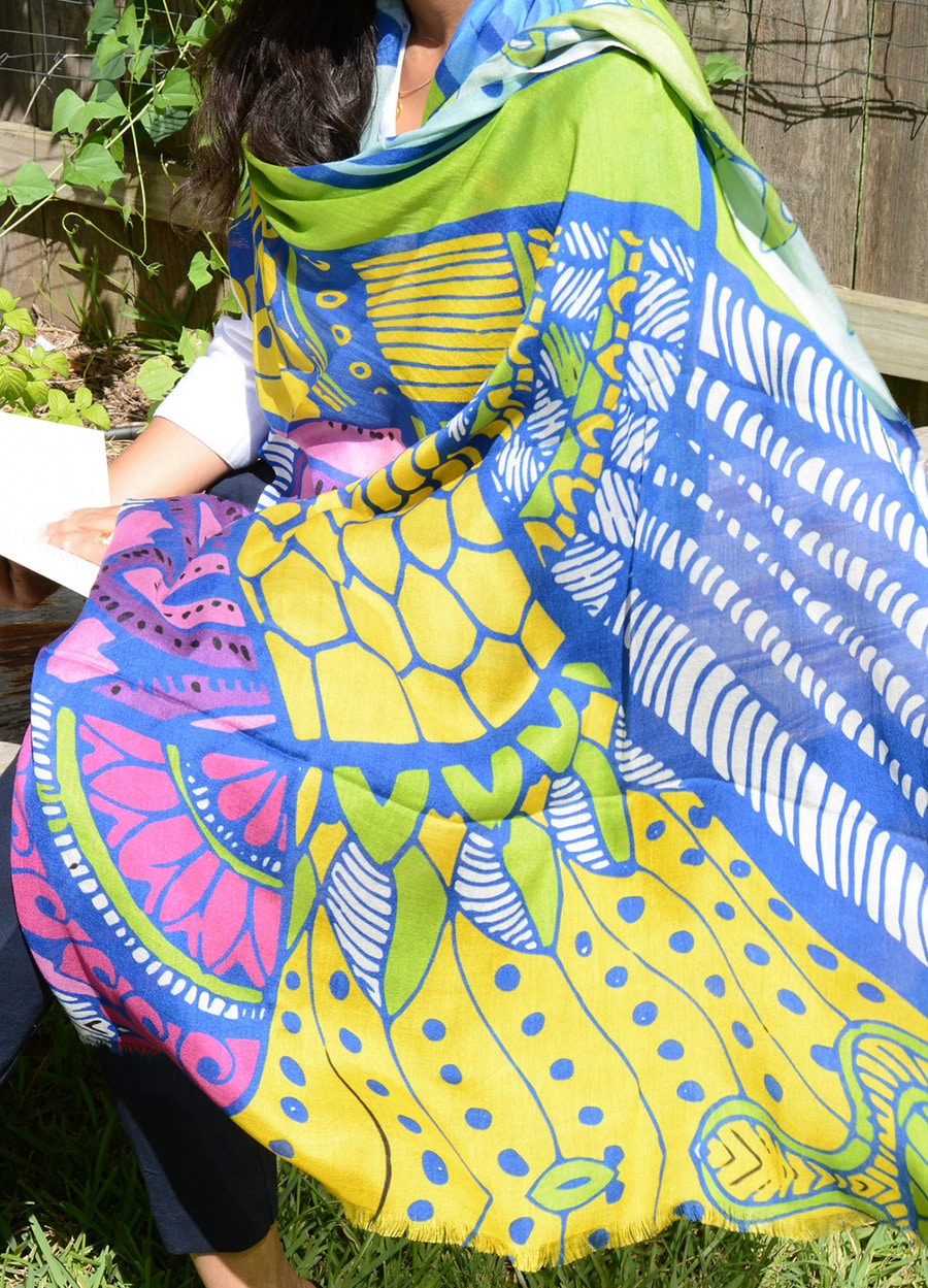 scarf-fish-pattern-green-yellow-blue-beauty