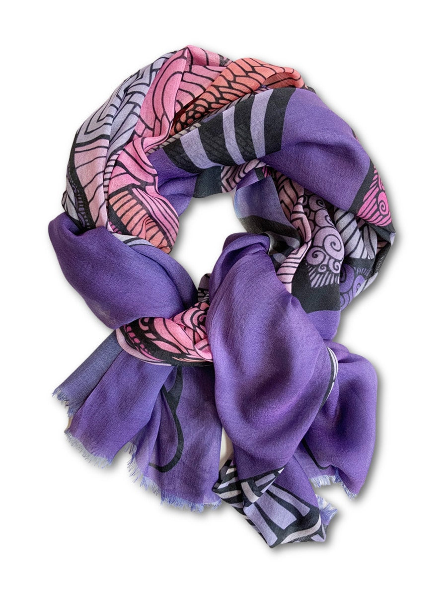 2022-scarf-celebrate-my-wins-grey-3