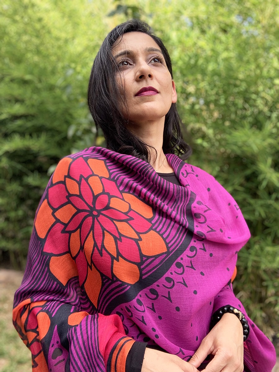 2022-scarf-i-am-confident-orange-purple-28