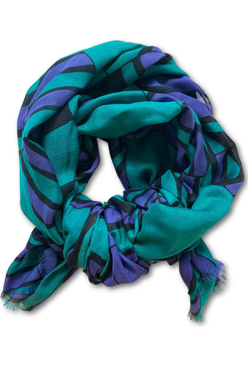 2022-scarf-playful-2-blue-green-24