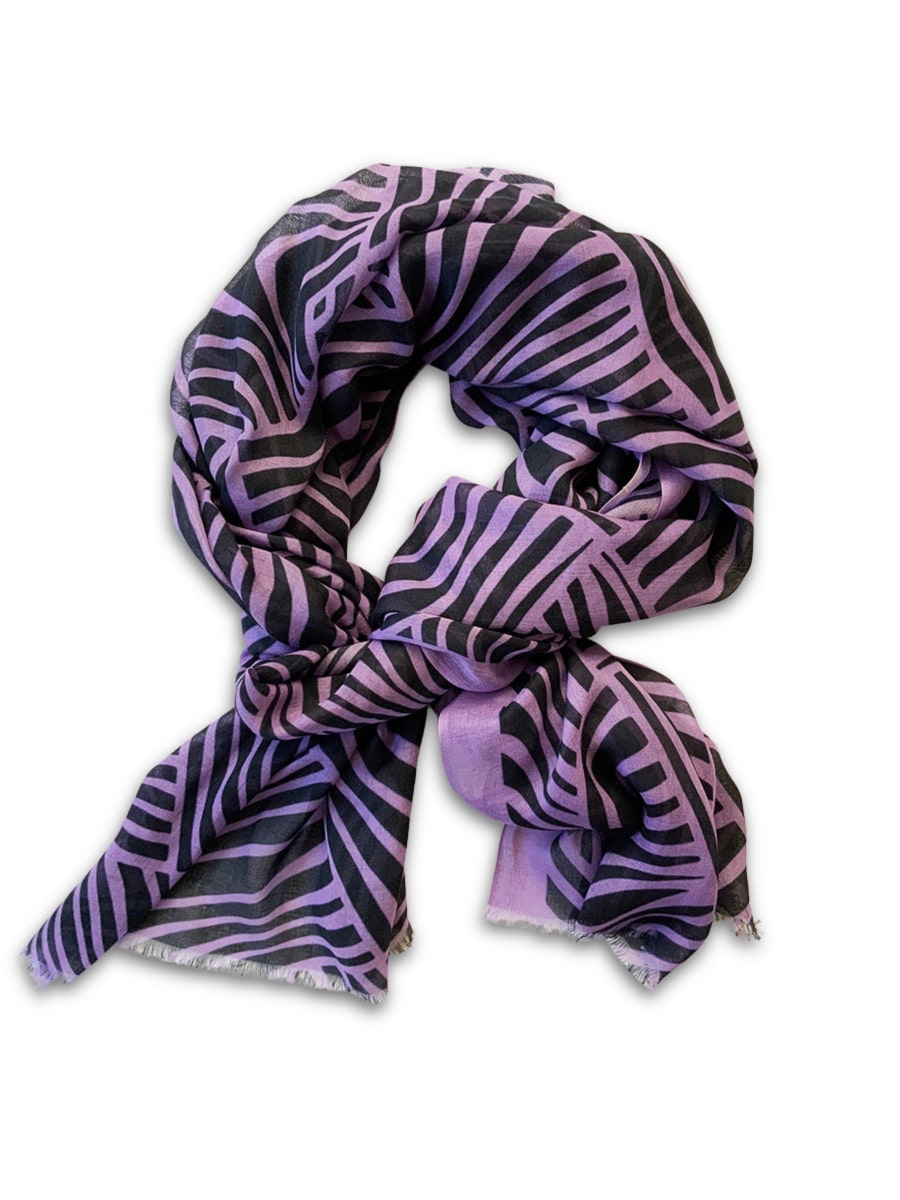 2022-scarf-playful-blue-gray-lines