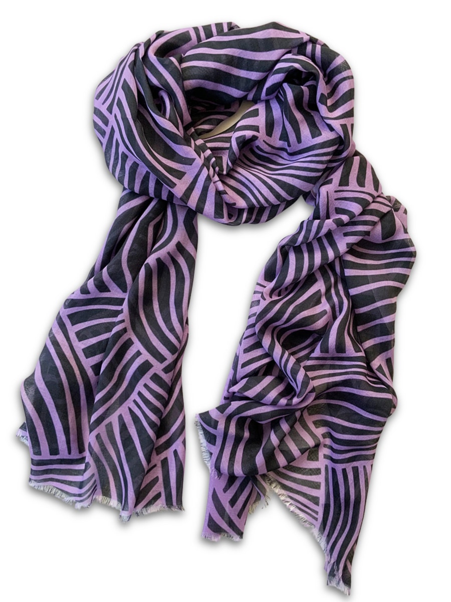 2022-scarf-playful-blue-gray-lines