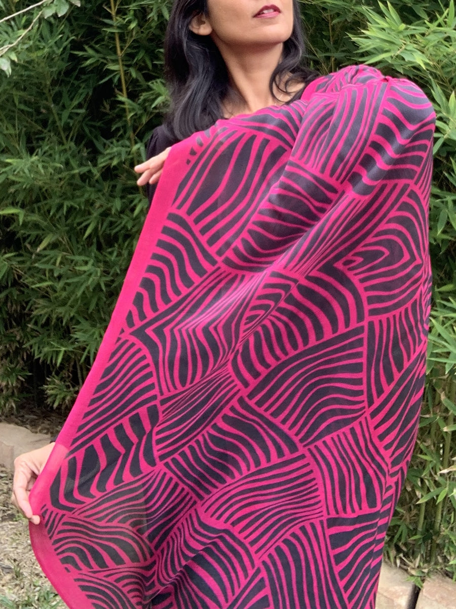 2022-scarf-playful-magenta-12