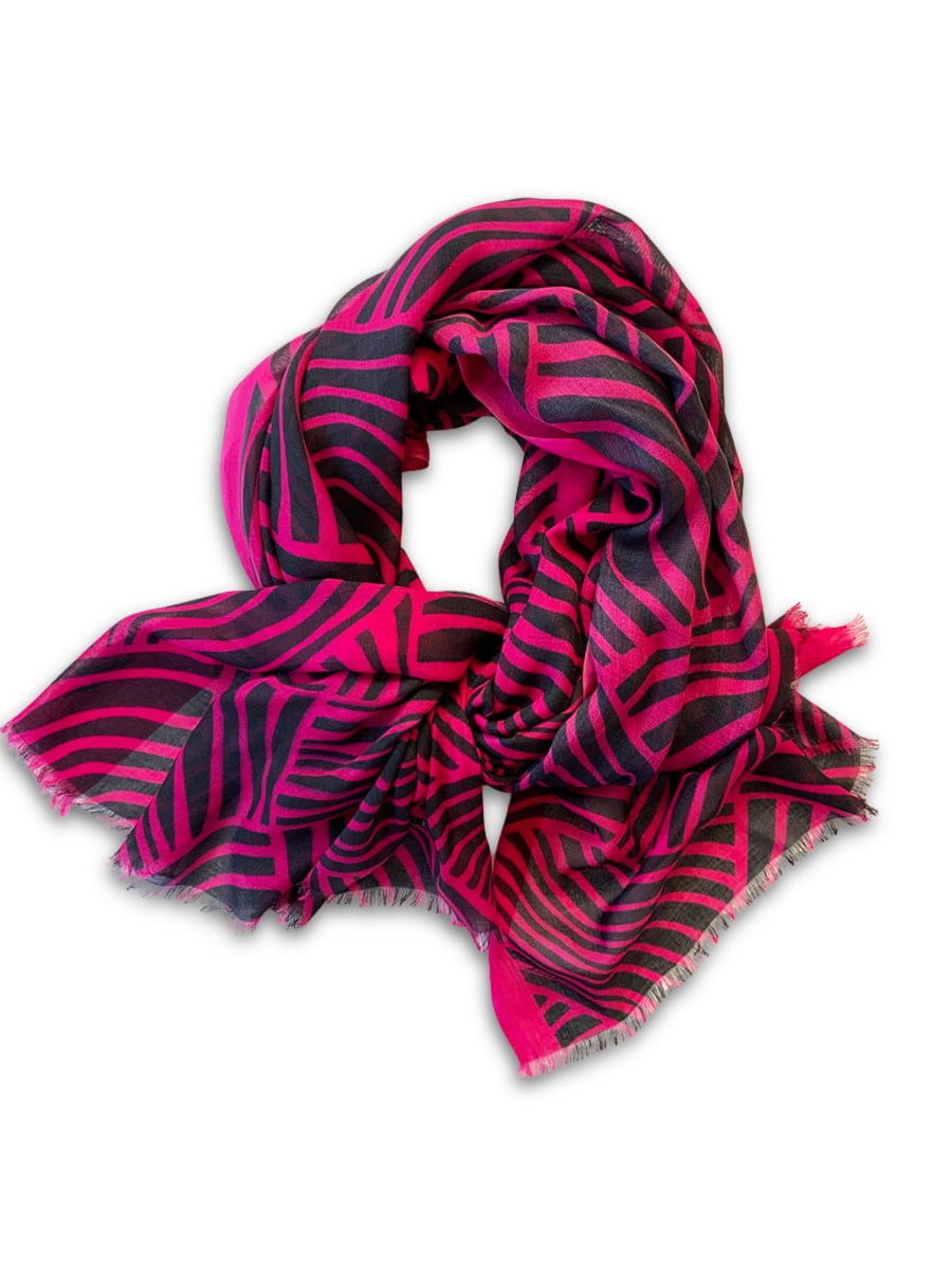 2022-scarf-playful-magenta-2