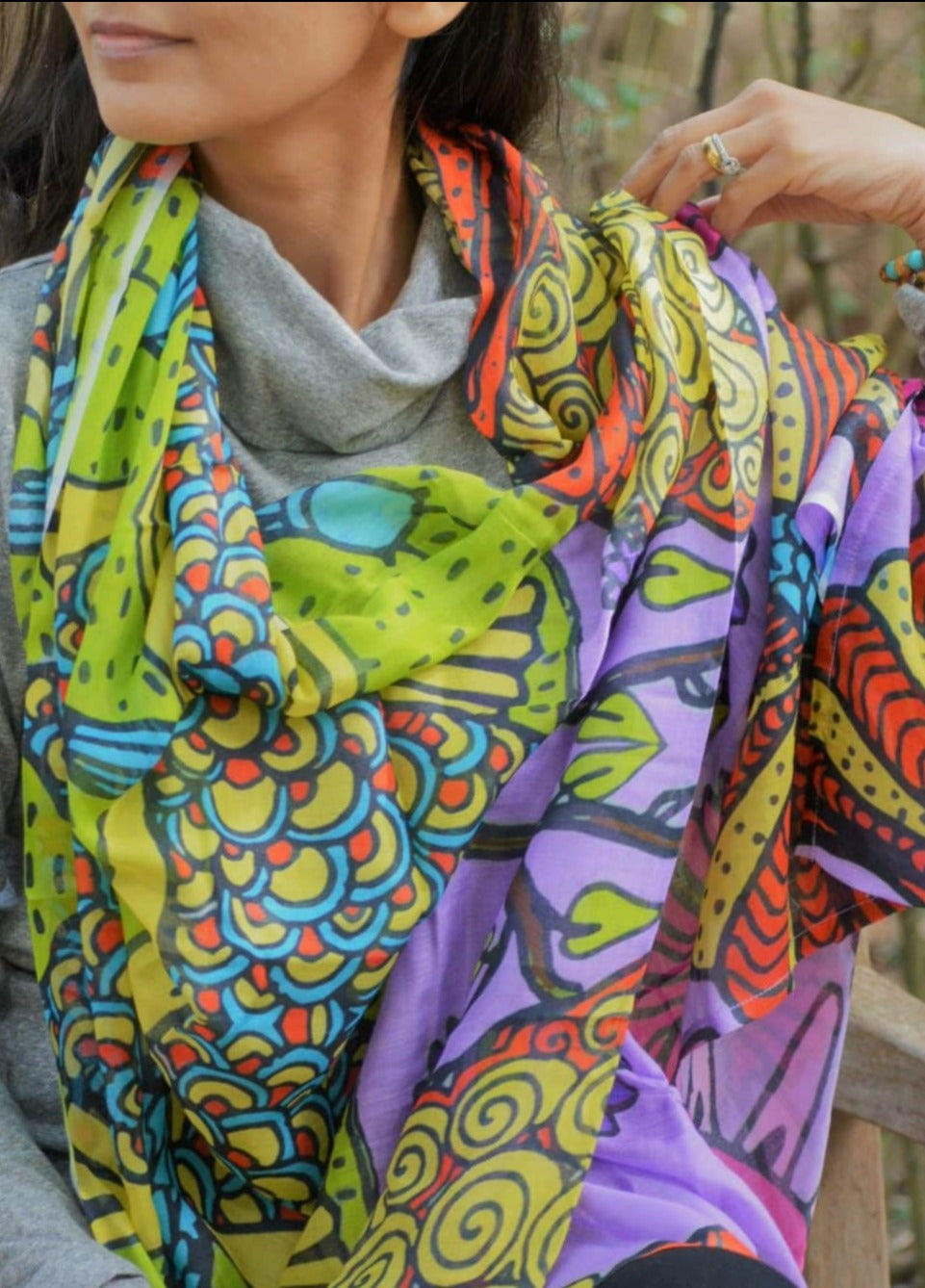 Green scarf: I soar through life with joy