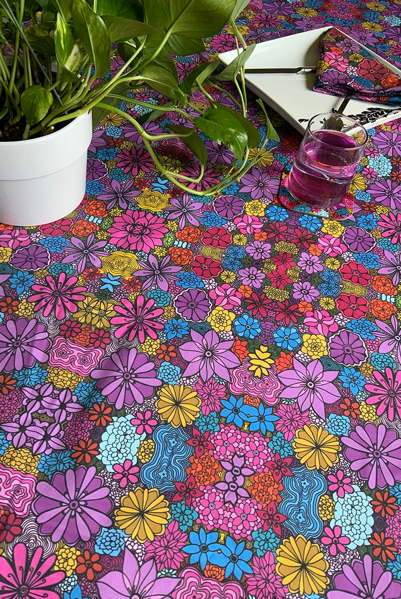 table-cloth-bloom-boldly-pattern-original