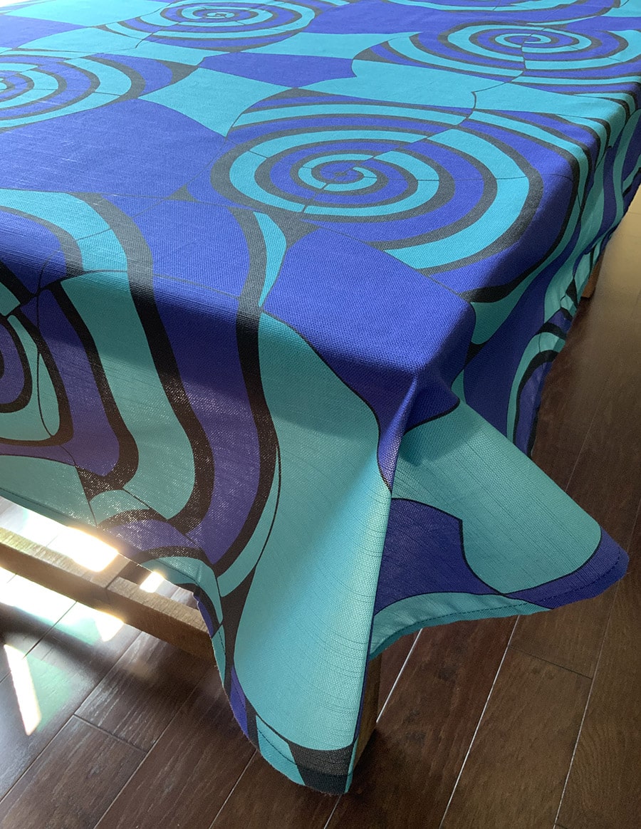 Blue-green-spirals-table-cloth