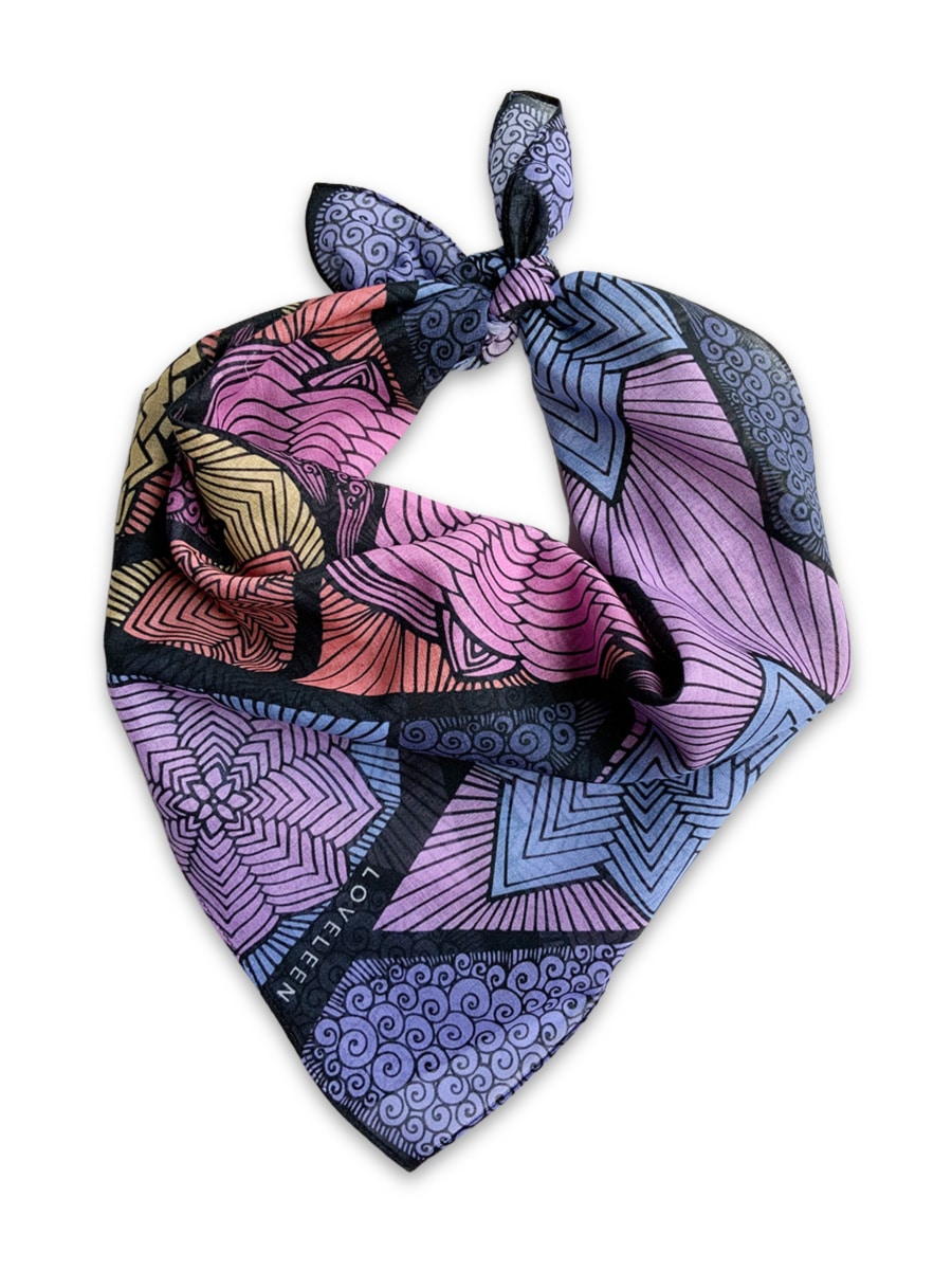 celabrate-wins-grey-blue-succulents-bandana