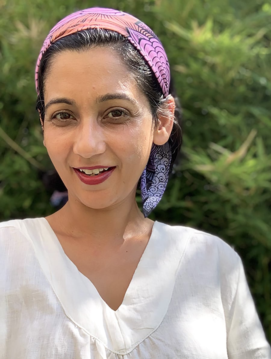 celabrate-wins-grey-blue-succulents-bandana