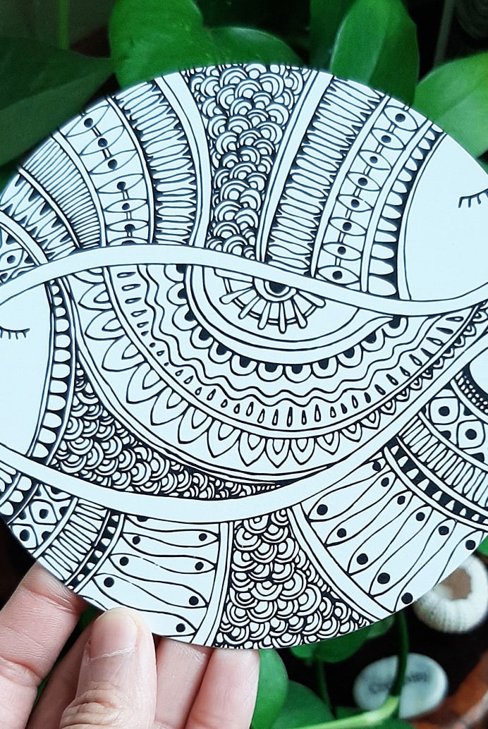 Circle doodle coloring card