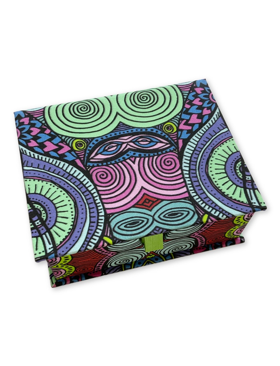 note-card-box-blue-pink-spiral-pattern