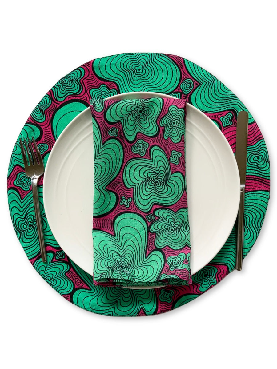 Placemats-green-pink-squiggly-pattern