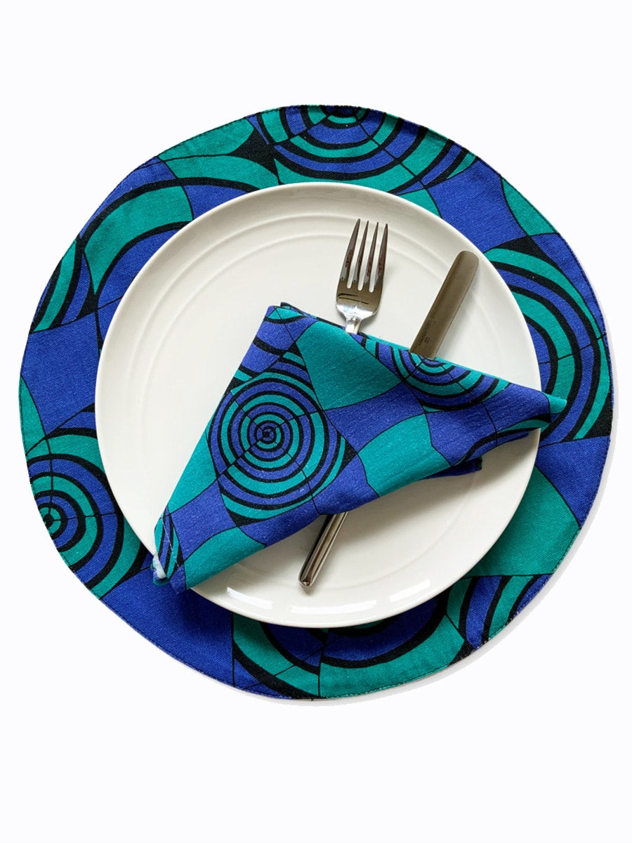 Placemats-spirals-blue-green