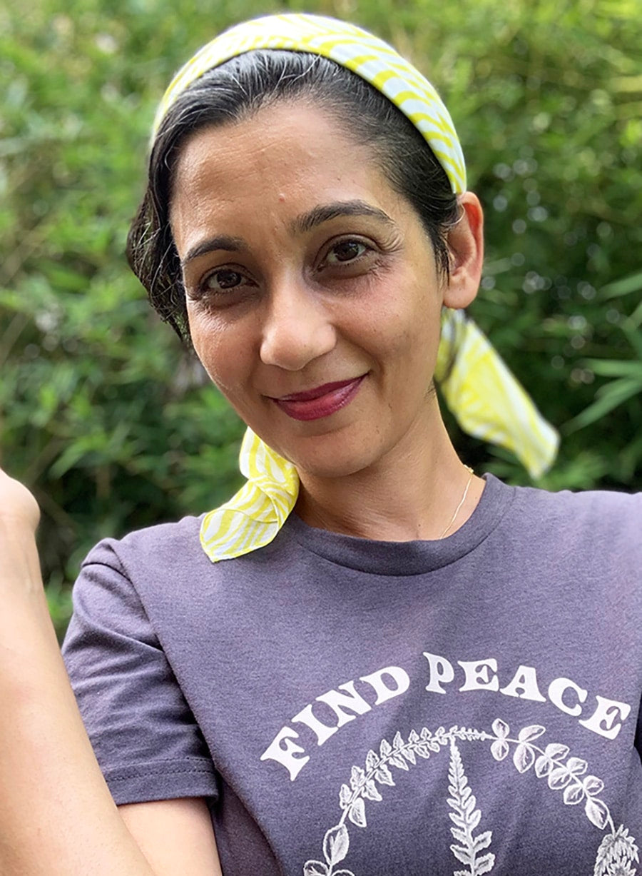 playful-yellow-white-bandana