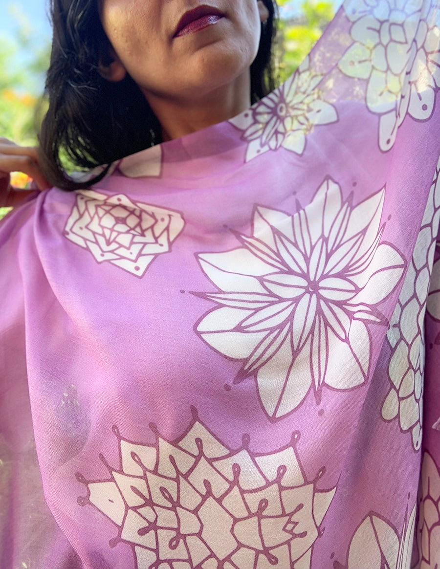 miracles-scarf-lavendar-white