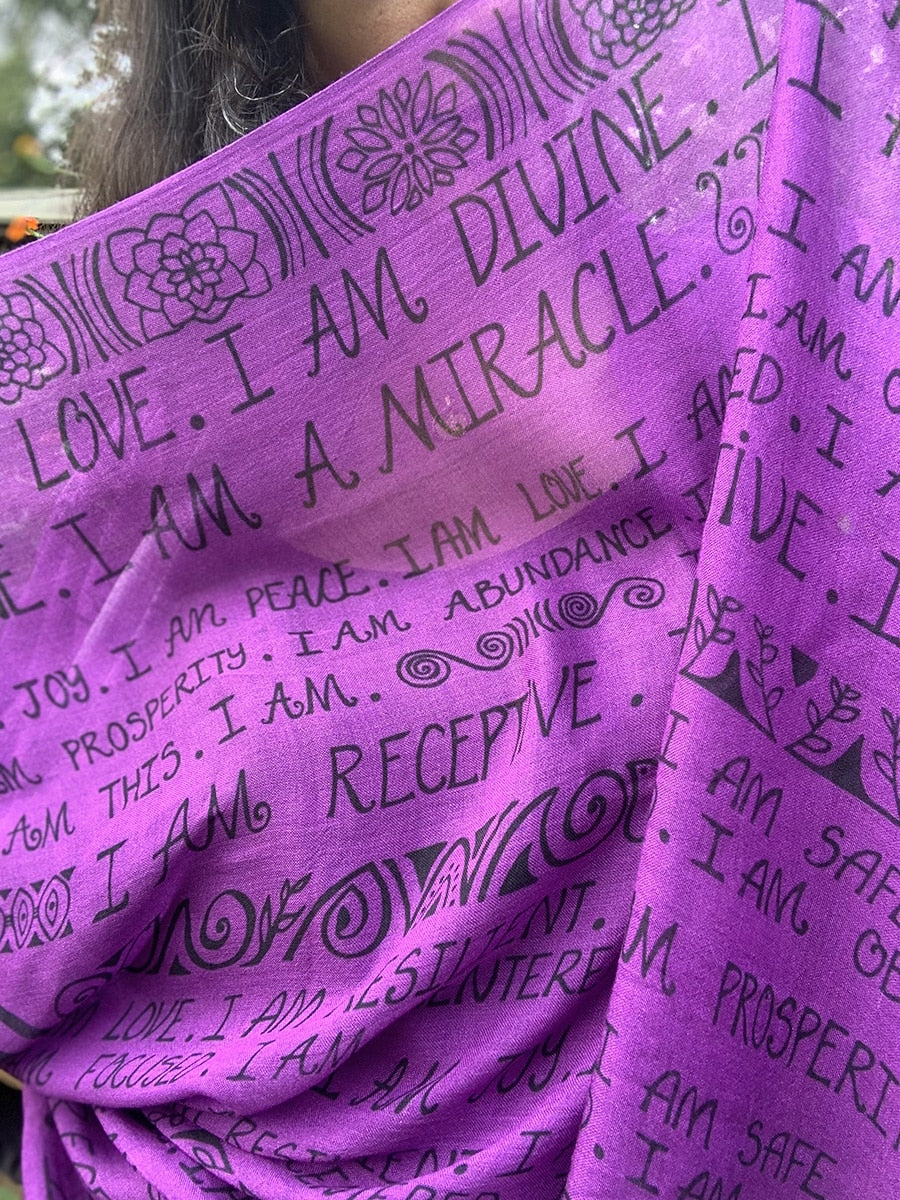 I AM mantra Scarf - Purple scarf with affirmations