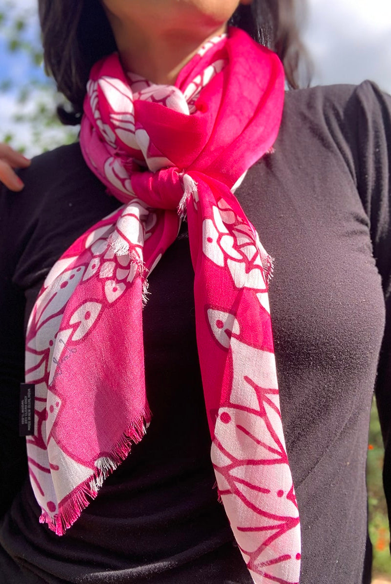miracle scarf pink flowers